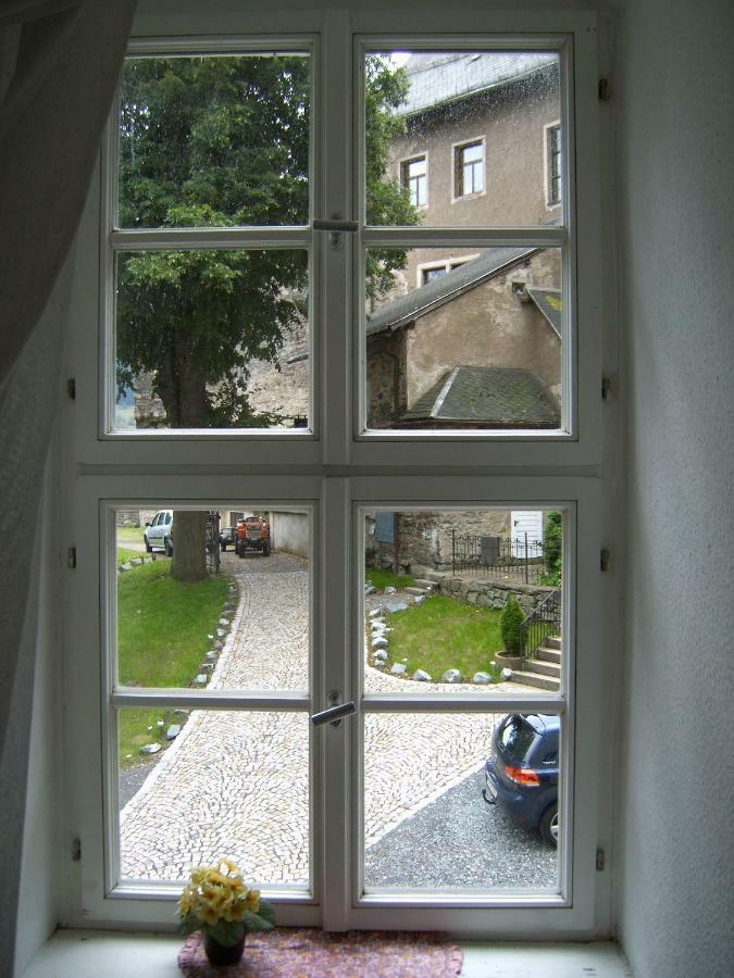 Hotel Schloss Wespenstein Grafenthal ภายนอก รูปภาพ